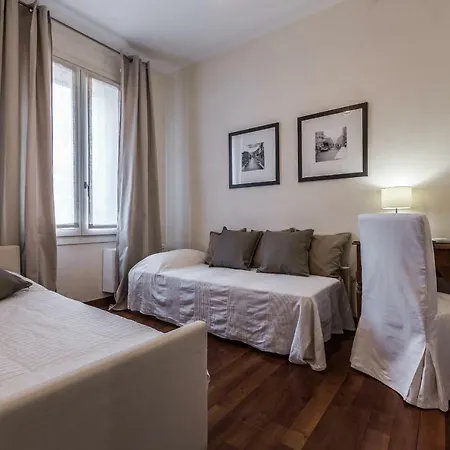 Ca' Pantalon Terrace Apartment