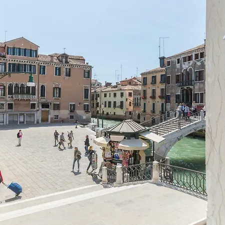 Apartament Ca' Pantalon Terrace *