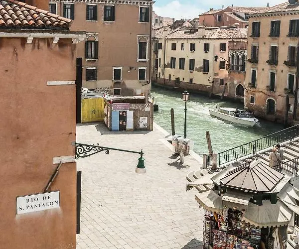 Ca' Pantalon Terrace Апартаменты *