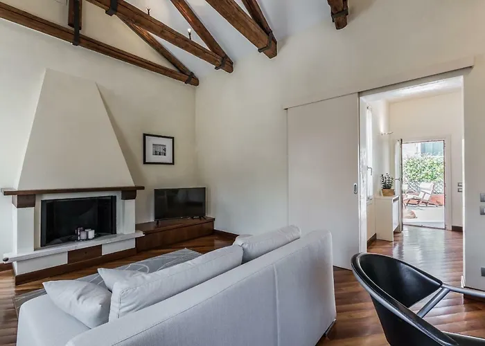 Ca' Pantalon Terrace *